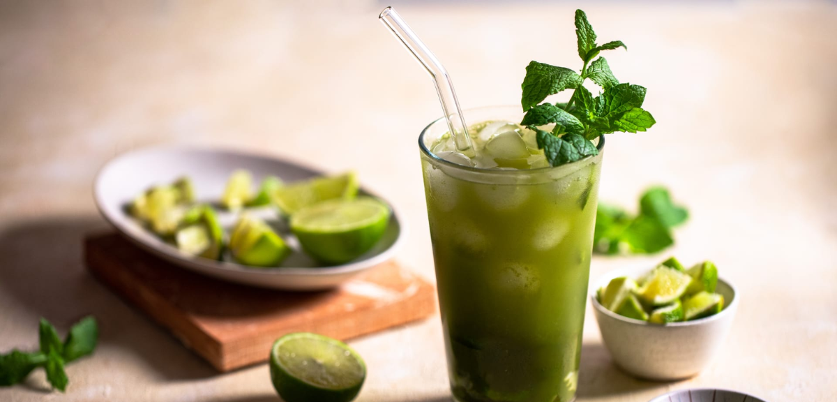 Refreshing iced matcha mojito